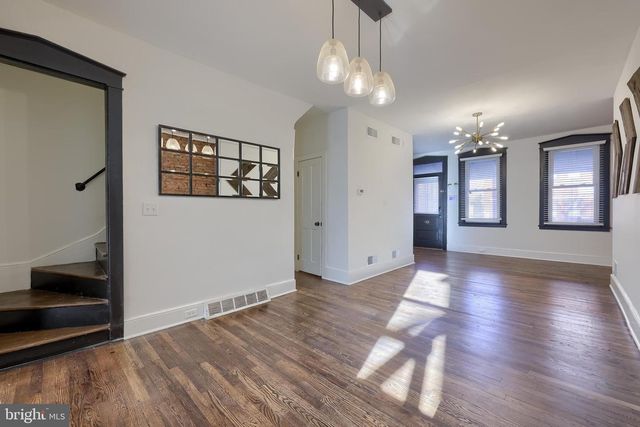 522 E ORANGE ST, Lancaster, PA 17602