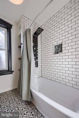 522 E ORANGE ST, Lancaster, PA 17602