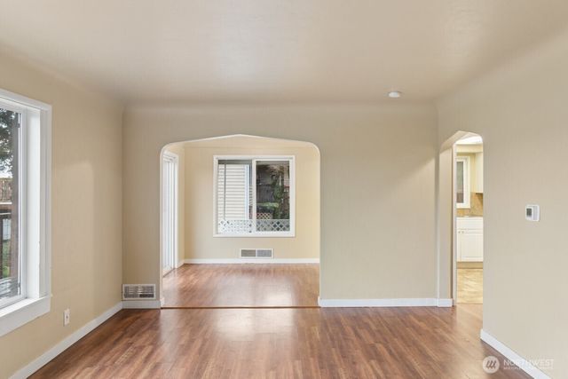 2502 N Lafayette Avenue, Bremerton, WA 98312