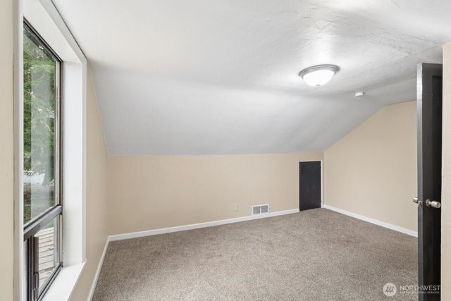 2502 N Lafayette Avenue, Bremerton, WA 98312