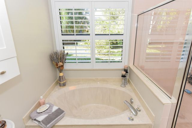 438 SW Jefferson Circle, Port St. Lucie, Port St Lucie, FL 34986