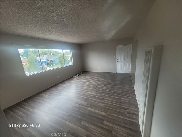 1037 W 108 Street 5, Los Angeles, CA 90044
