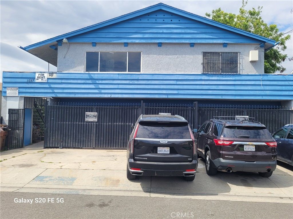 1037 W 108 Street 5, Los Angeles, CA 90044