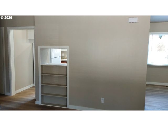 855 S 57TH St, Springfield, OR 97478