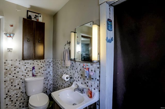 202 N Monroe Street, Indianapolis, IN 46229