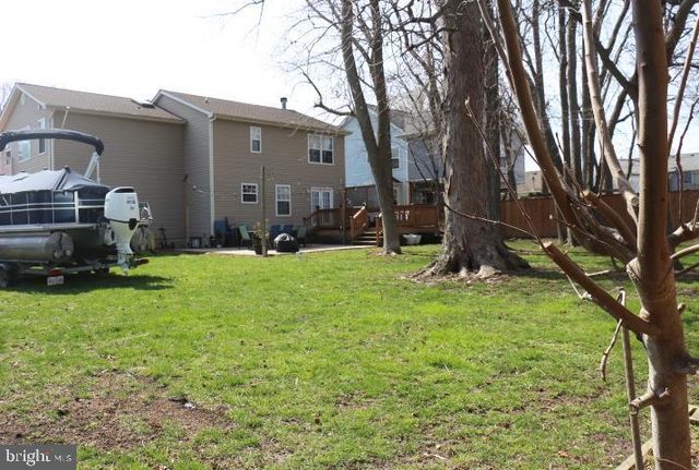 300 BEVERLEY PL, Edgewater, MD 21037