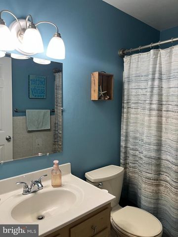 300 BEVERLEY PL, Edgewater, MD 21037