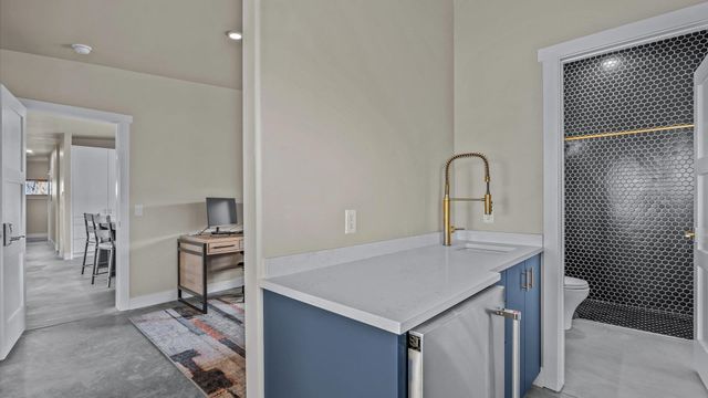 1970 Broadway, Grand Junction, CO 81507