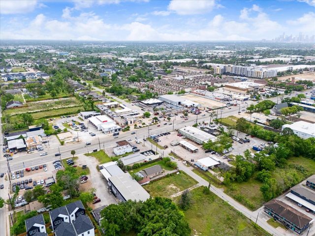 714 Curtin Street, Houston, TX 77018