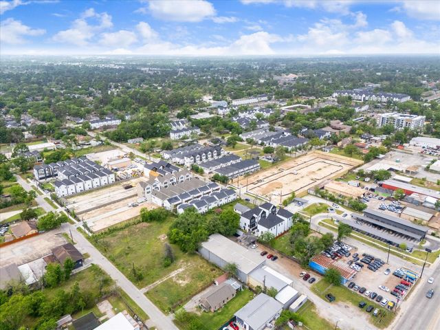 714 Curtin Street, Houston, TX 77018