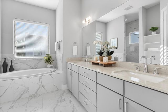 8409 Hempstead Road H, Houston, TX 77008