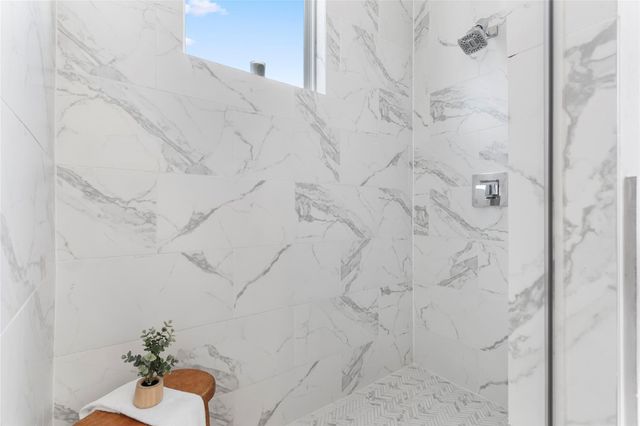 8409 Hempstead Road H, Houston, TX 77008