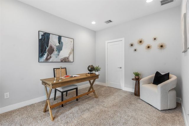 8409 Hempstead Road H, Houston, TX 77008