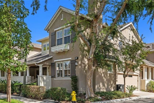 44 Burlingame, Irvine, CA 92602