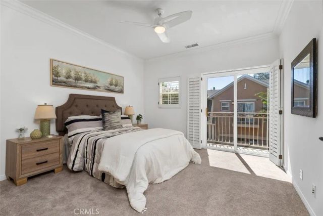 44 Burlingame, Irvine, CA 92602