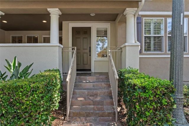 44 Burlingame, Irvine, CA 92602