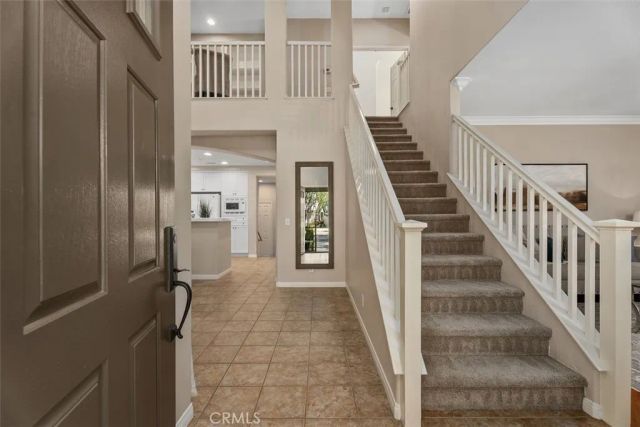44 Burlingame, Irvine, CA 92602