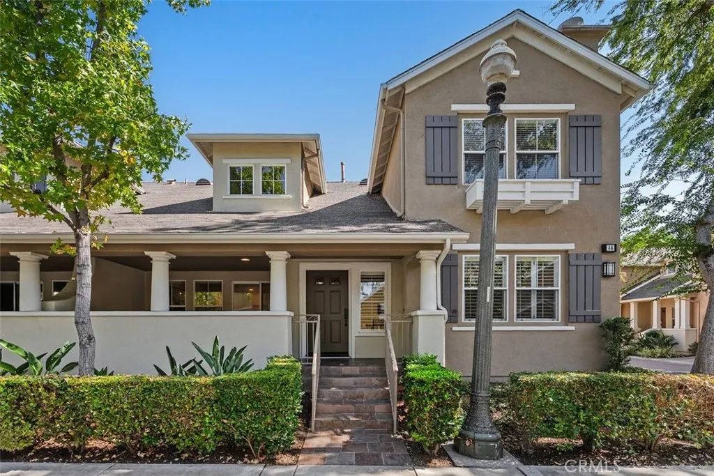 44 Burlingame, Irvine, CA 92602