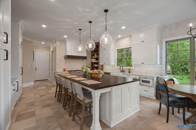 50 McMullen Lane, Gurley, AL 35748