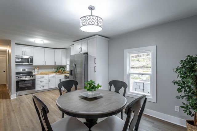 430 Montclair Drive, Rossville, GA 30741