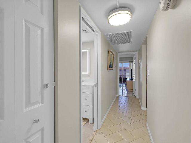 3005 Portofino Isle G4, Coconut Creek, FL 33066