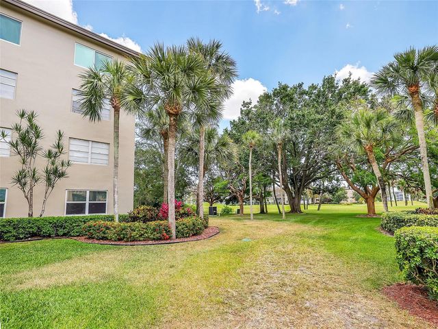 3005 Portofino Isle G4, Coconut Creek, FL 33066
