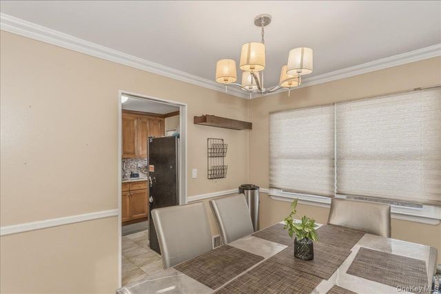 597 Seminole Road, Franklin Square, NY 11010