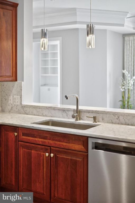 Image 19 of property listing at 1915 TOWNE CENTRE BLVD #1014, Annapolis, MD 21401