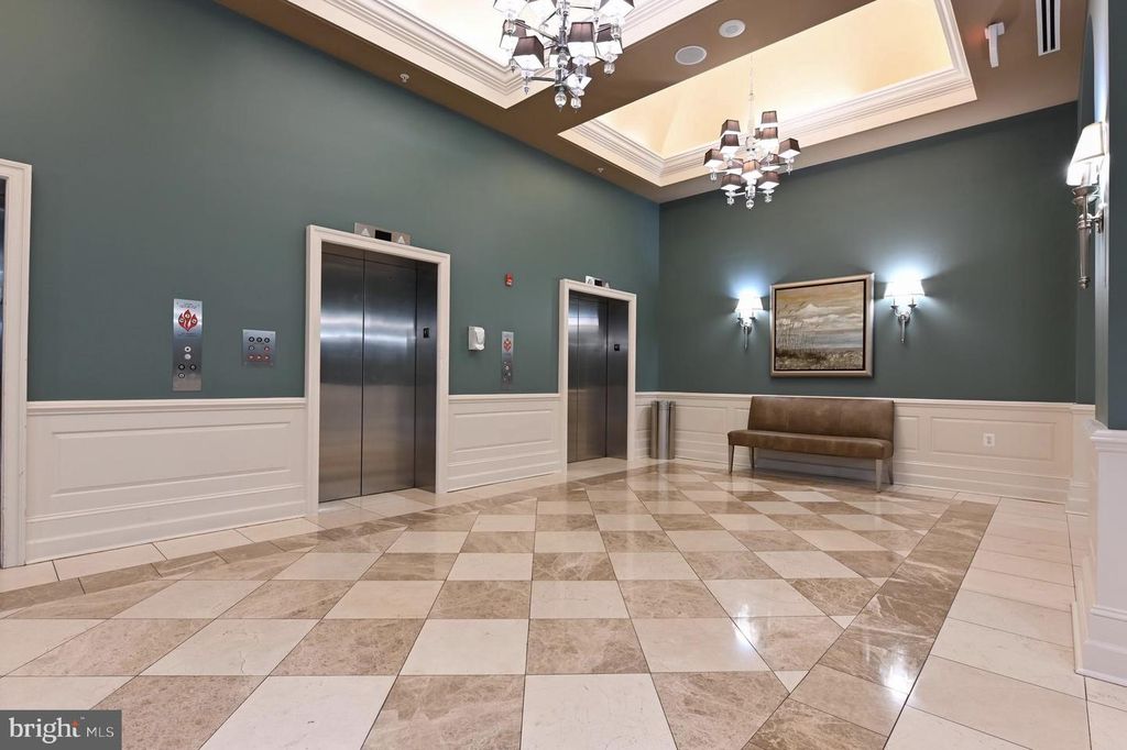Image 52 of property listing at 1915 TOWNE CENTRE BLVD #1014, Annapolis, MD 21401