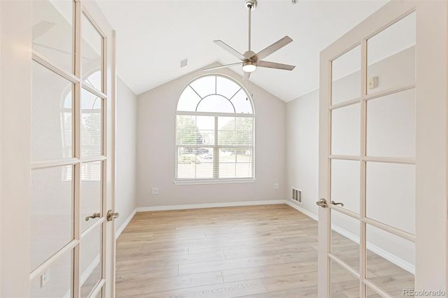1996 S Espana Court B, Aurora, CO 80013