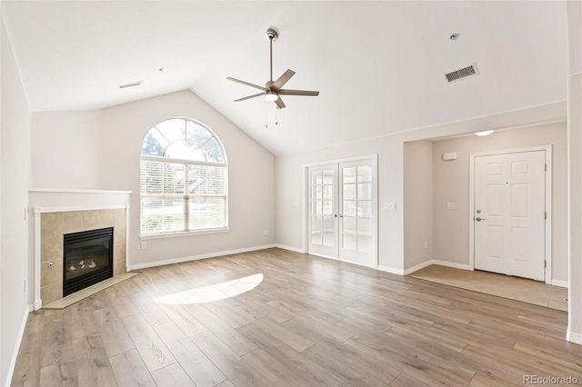 1996 S Espana Court B, Aurora, CO 80013