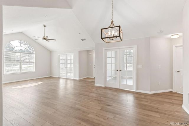 1996 S Espana Court B, Aurora, CO 80013