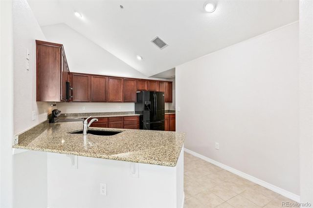 1996 S Espana Court B, Aurora, CO 80013