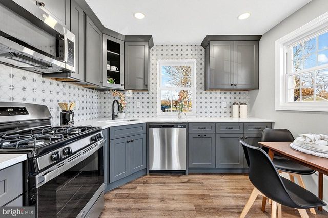 2415 MAPLE AVE, South Plainfield, NJ 07080