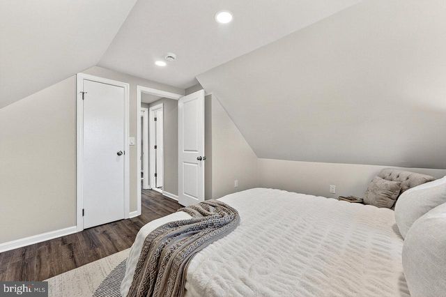 2415 MAPLE AVE, South Plainfield, NJ 07080