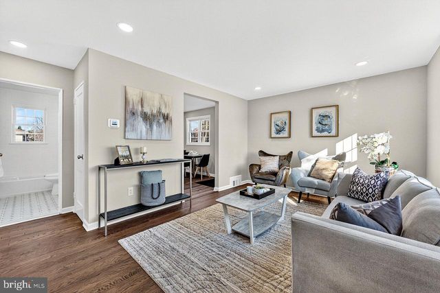 2415 MAPLE AVE, South Plainfield, NJ 07080