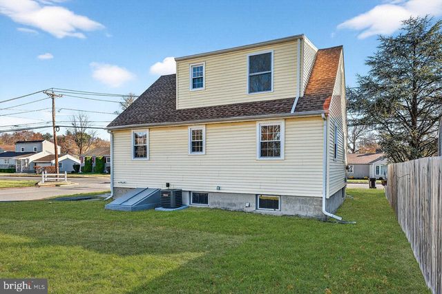 2415 MAPLE AVE, South Plainfield, NJ 07080
