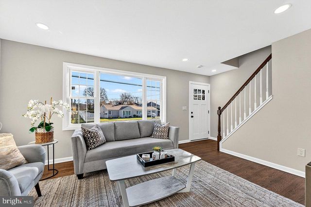 2415 MAPLE AVE, South Plainfield, NJ 07080