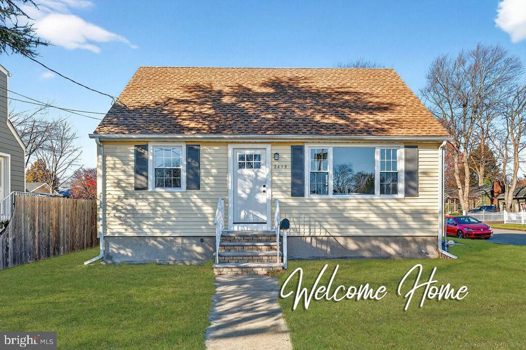 2415 MAPLE AVE, South Plainfield, NJ 07080
