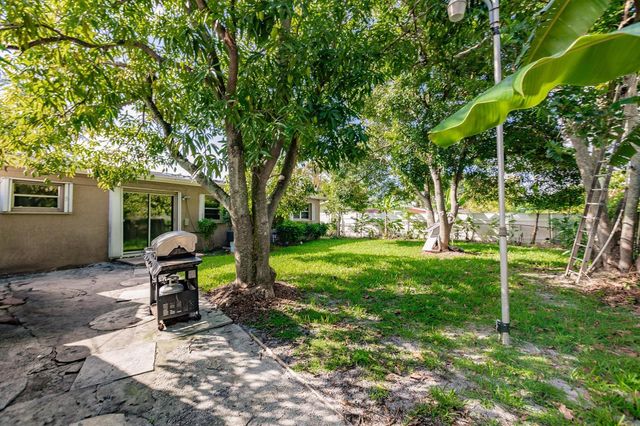 4241 NE 1st Terrace, Pompano Beach, FL 33064