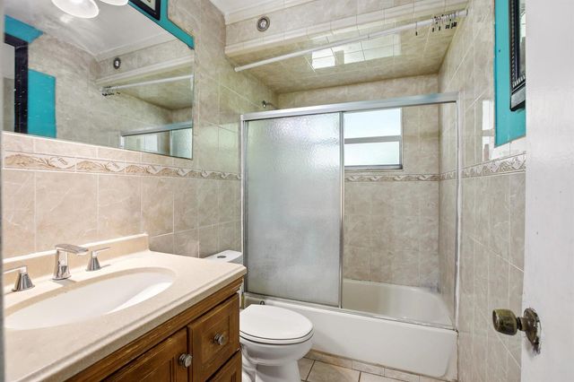 4241 NE 1st Terrace, Pompano Beach, FL 33064