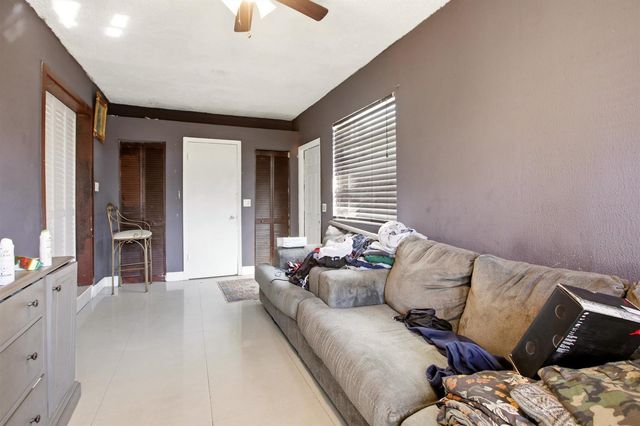 4241 NE 1st Terrace, Pompano Beach, FL 33064