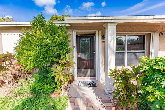 4241 NE 1st Terrace, Pompano Beach, FL 33064