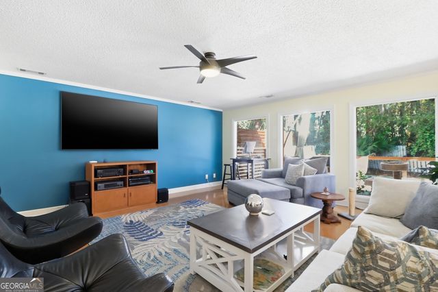 2 Landon Lane, Savannah, GA 31410