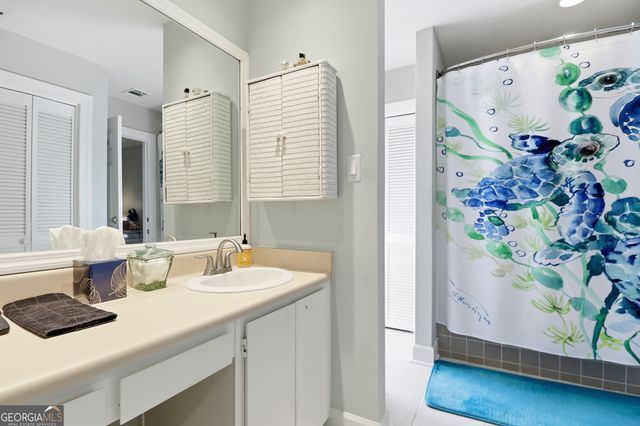 2 Landon Lane, Savannah, GA 31410