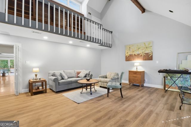 2 Landon Lane, Savannah, GA 31410