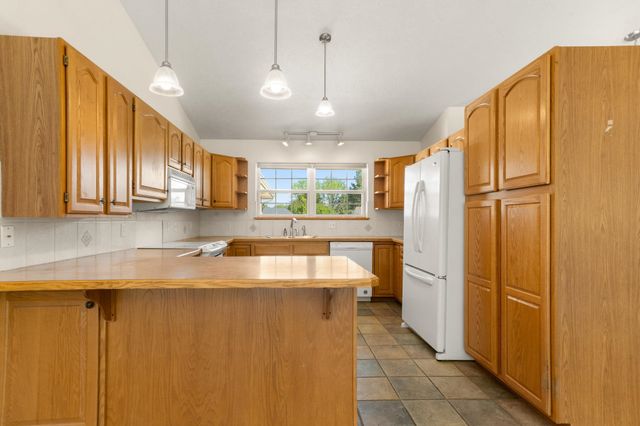 2660 Hemlock Court, Grand Junction, CO 81506