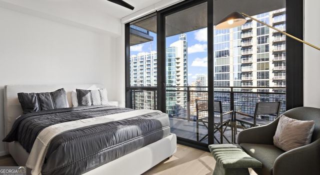 811 Peachtree Street NE 2903, Atlanta, GA 30308