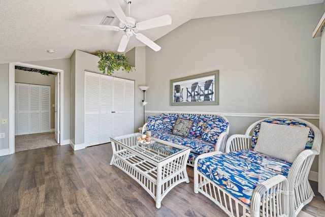 860 Bella Vista Court S 60, Jupiter, FL 33477
