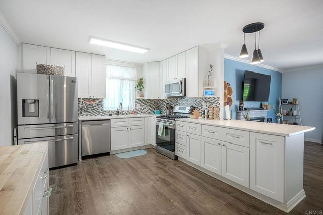 3124 Morningside Drive, Oceanside, CA 92056